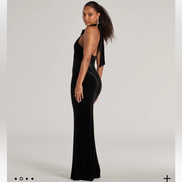 Black Velvet Halter Maxi Dress - Picture 2 of 5